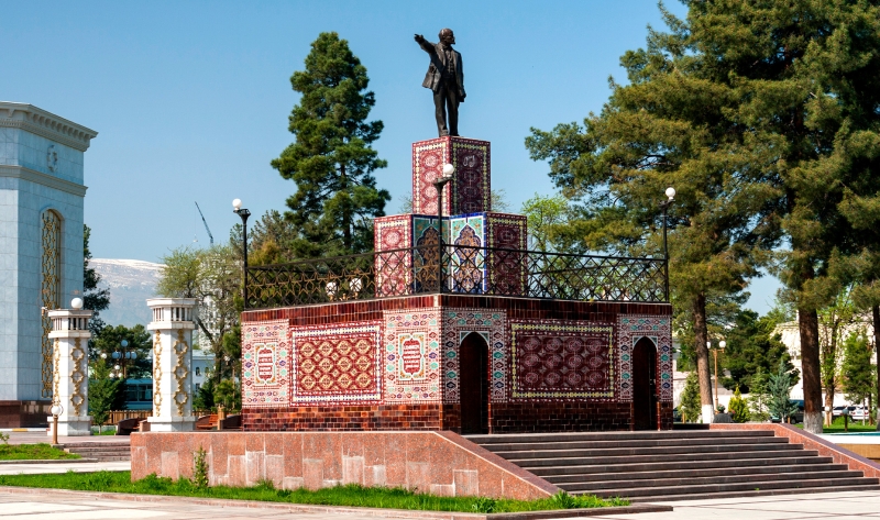 Топ-10 достопримечательностей Туркменистана: древние города, огненный каньон и следы динозавров